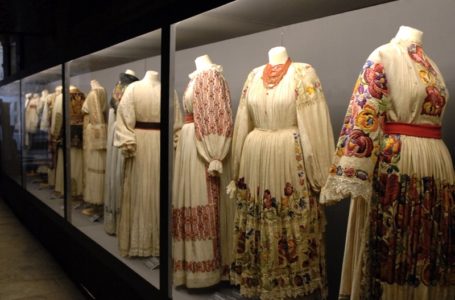 The Magic of Textiles – Traditional clothing in the holdings of the Ethnographic Museum: materials, tools and production techniques