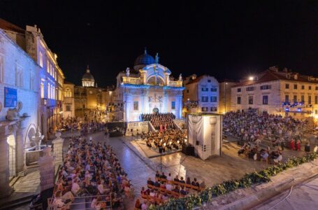 Goldoni’s iconic Le Baruffe Chiozzotte on the 76th Dubrovnik Summer Festival